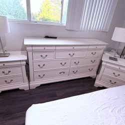 Bedroom Drawer Set