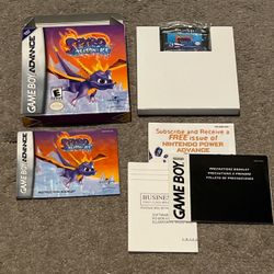 Spyro: Season of Ice Game Boy Advance GBA CIB Complete w/ Box Manual Inserts