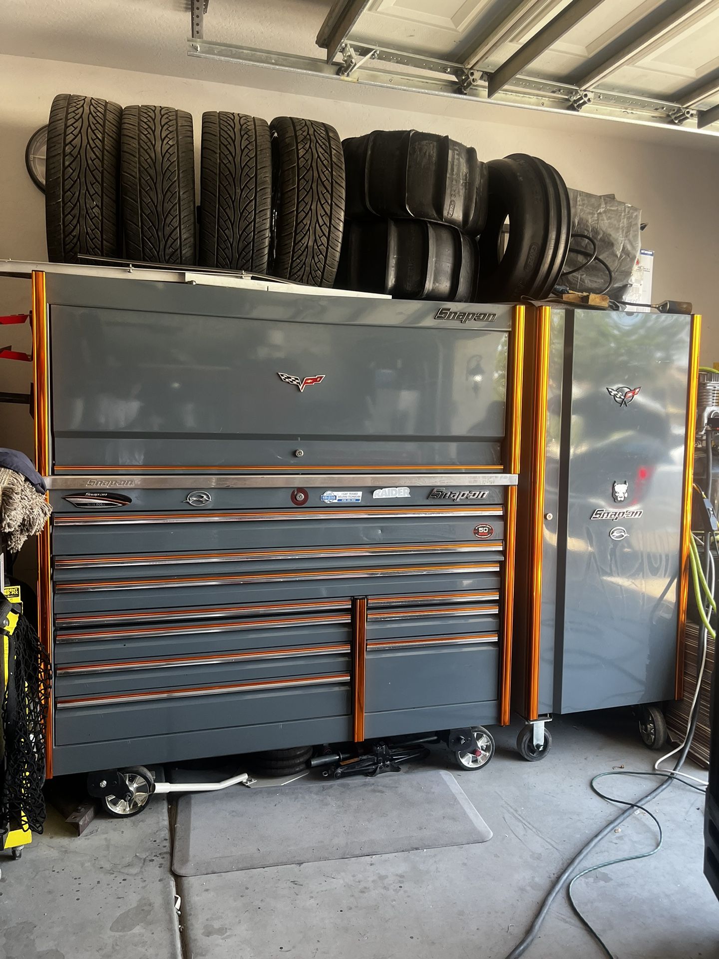 Snap On Took Box On Wheel