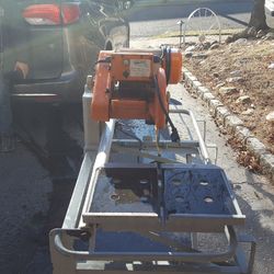 Chicago Wet Tile Saw and Table Stand & 10" Tile Blade