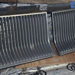 Oem Cutlass Supreme Brougham Grills 