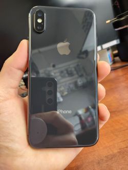 iPhone X 256GB UNLOCKED