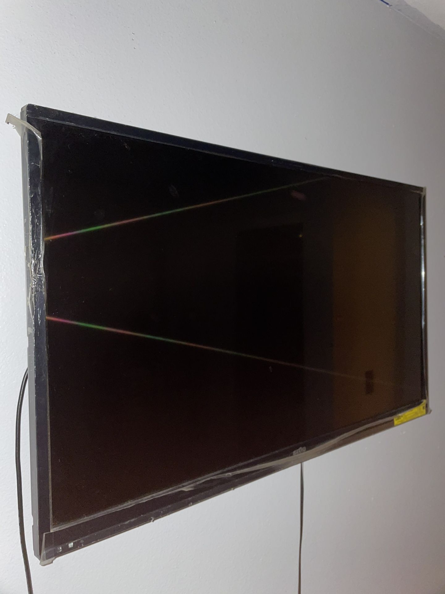 42 Sanyo TV 
