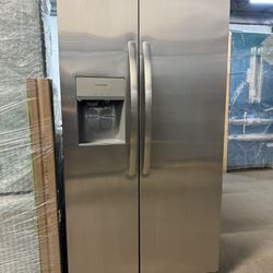 ❄️ NEW Frigidaire - 25.6 Cu. Ft. Side-by-Side Refrigerator - Silver Model FRSS2623AS Stainless 