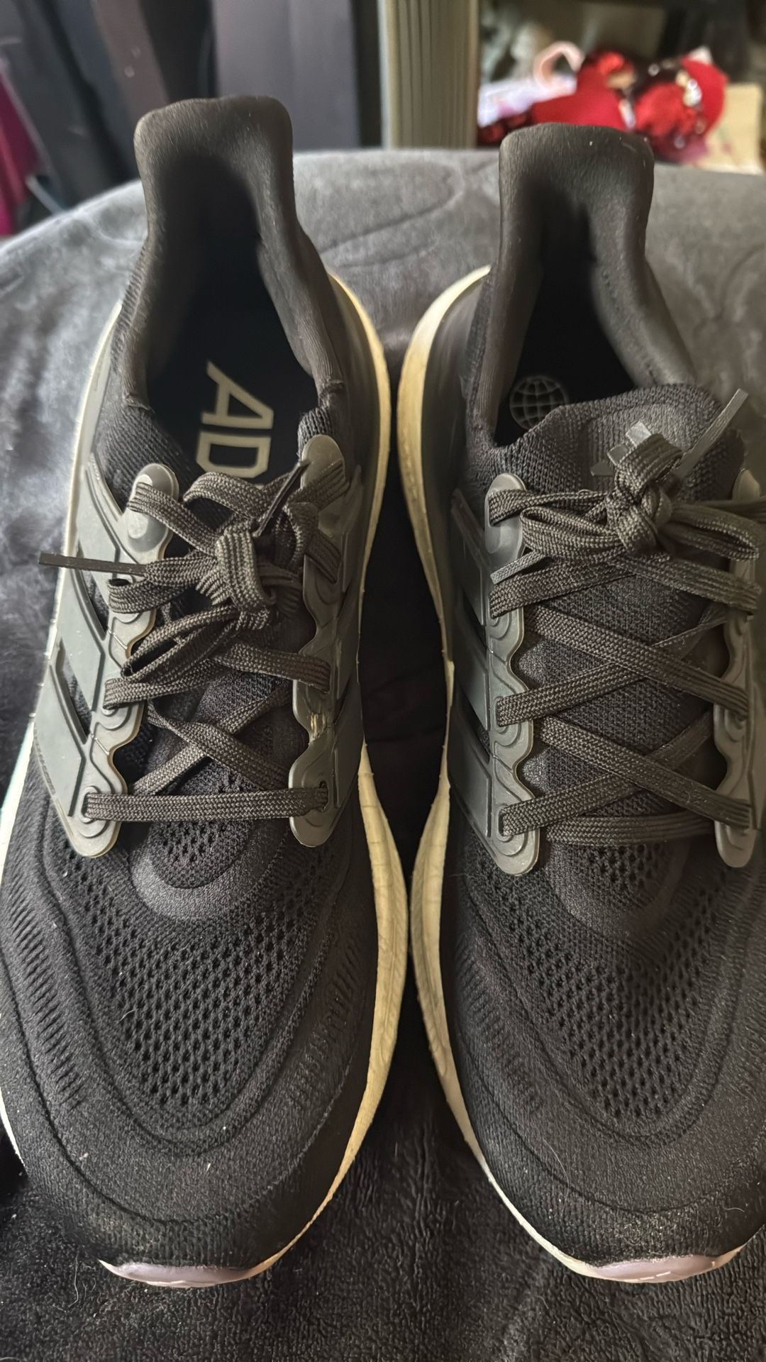 Shoes Adidas Light Boost Size 10 Men’s