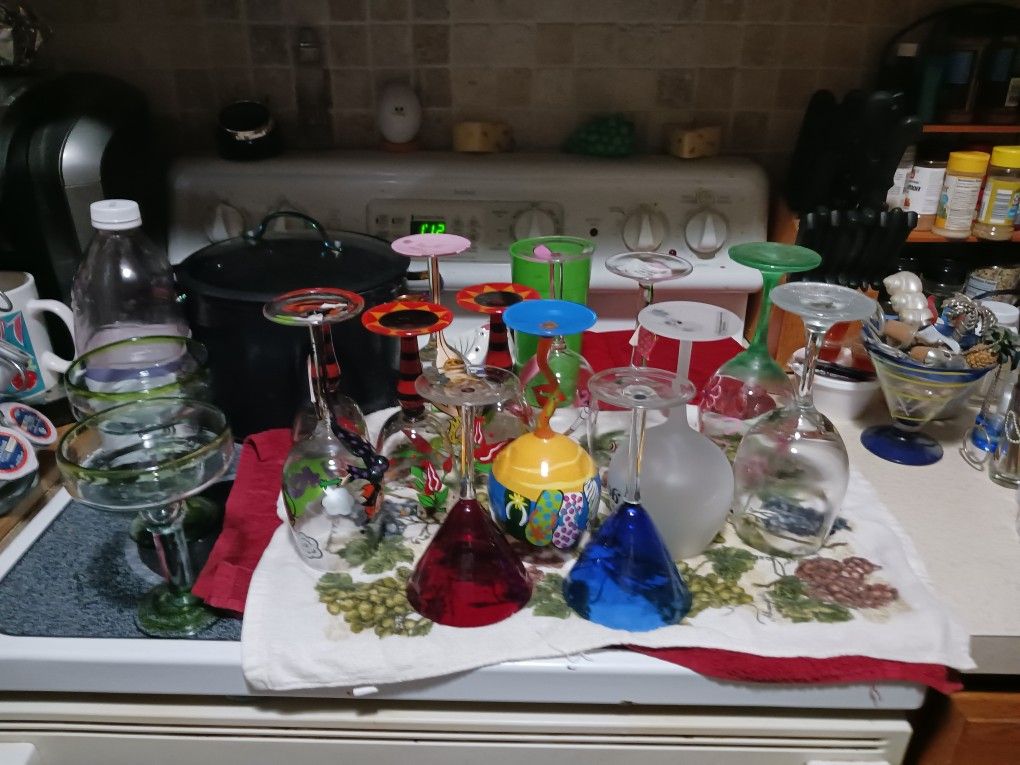 22+ New Ex Larg Wine Cocktail Glasses Etc 15 All Look My Post Moving Soon