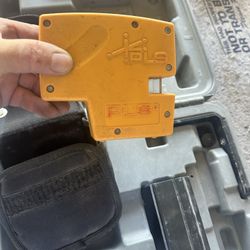 Pls 4 Laser with A Case 