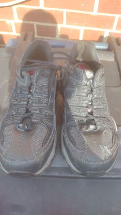 Men's Steel toe shoes size 9.5