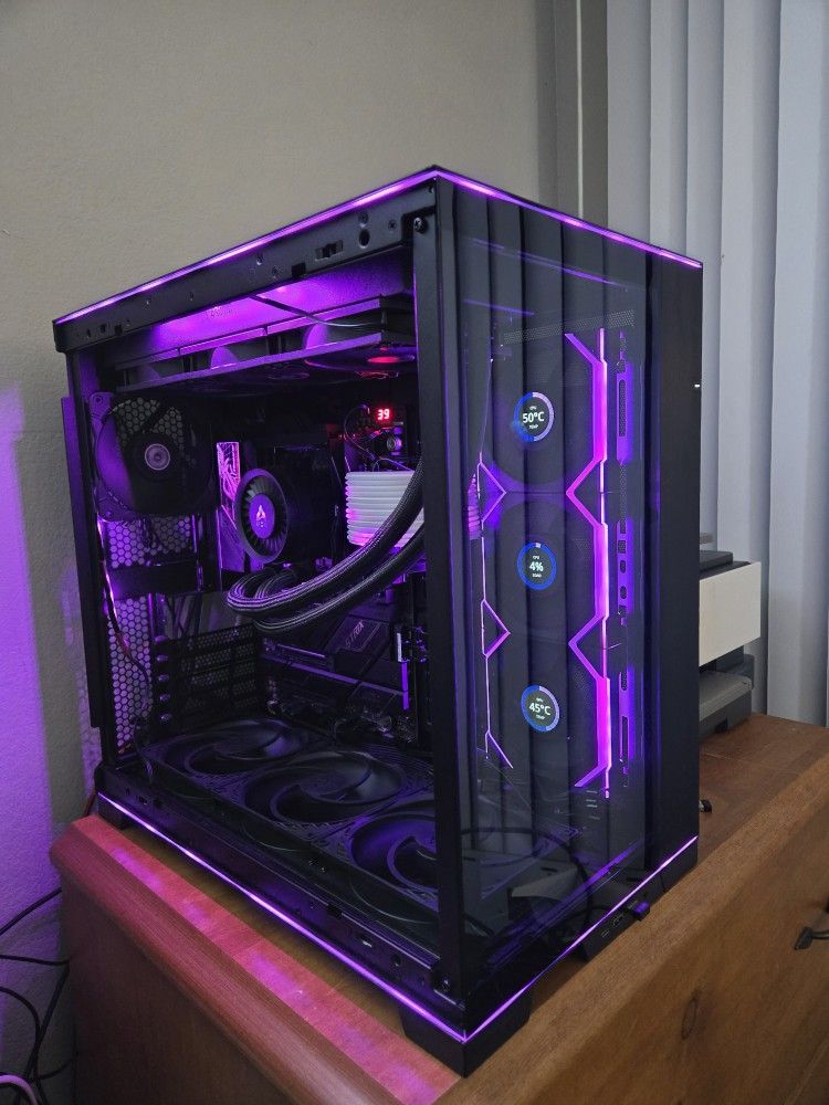 Gaming PC 7800X3D 32GB DDR5 8TB STORAGE