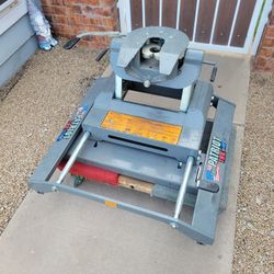 B&W 5th Wheel Patriot 18k Slider 