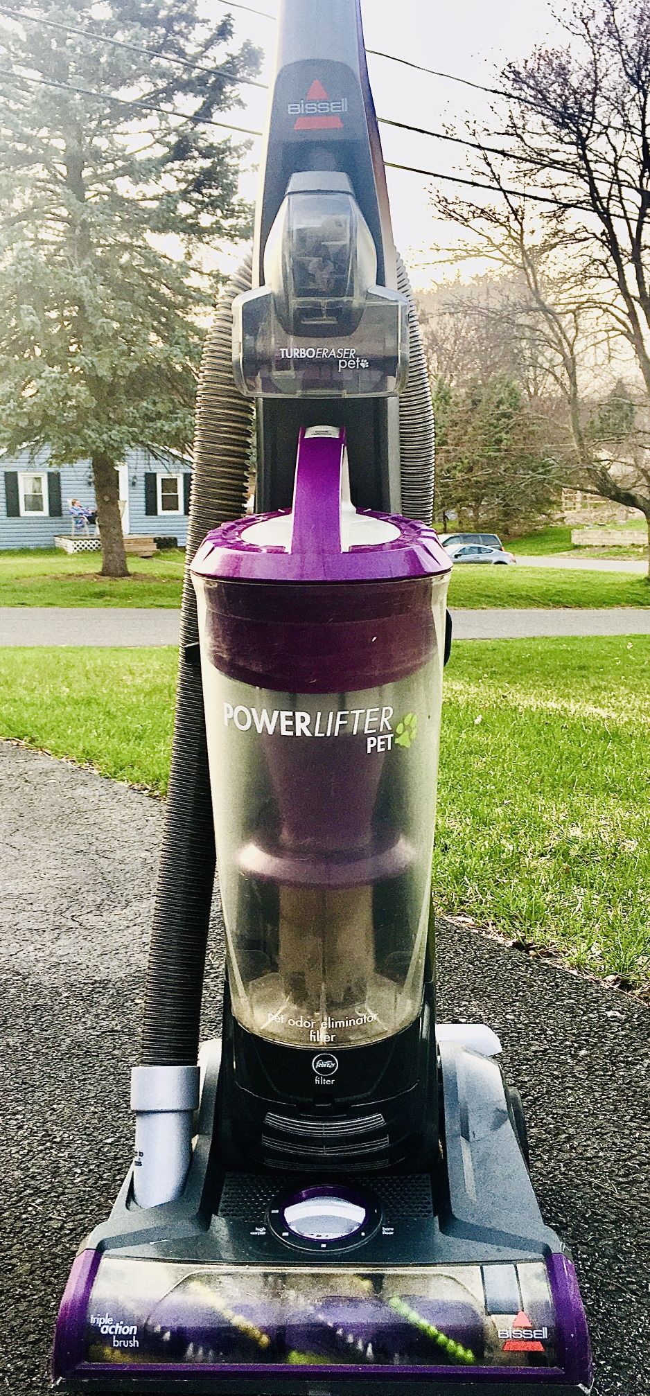 Bissell Vacuum Power Lift Pet Plus Bagless