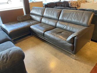 Modern Grey 2Pc. Sectional w/ Adjustable Headrest