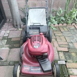 Toro Lawn Mower (Gardening Equipment) 
