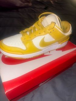 NIKE DUNK TWIST