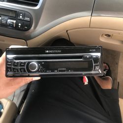 Soundstream Flip Out 7” screen Deck