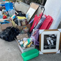 Free Free Free  10900. Darby Ave Porter Ranch