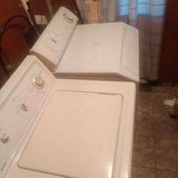 Kenmore Washer And Maytag Heavy Duty Dryer 