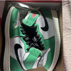 Jordan 1 Women’s 6 