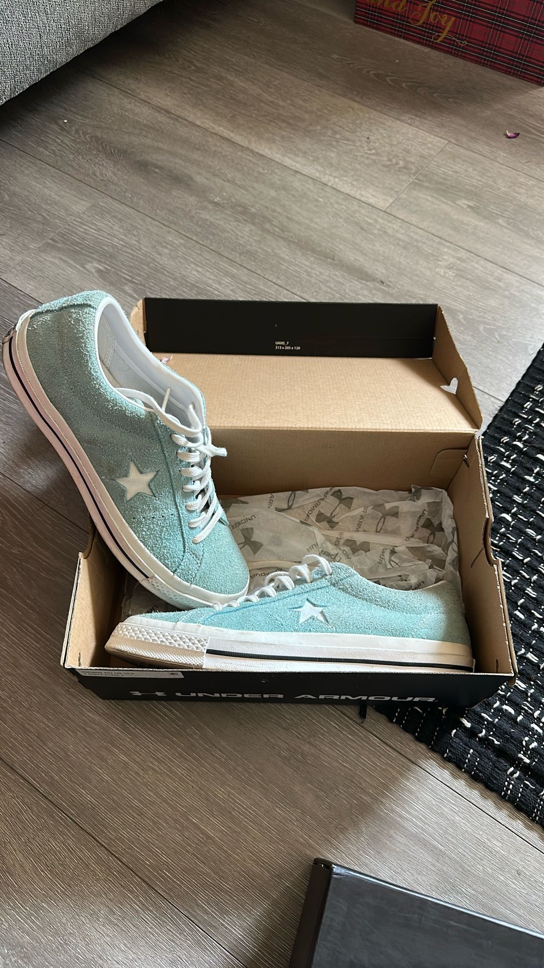Men’s Converse 9.5