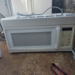 MICROWAVE OVER STOVE 