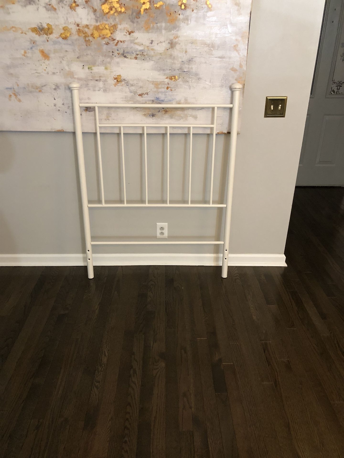 Twin Metal Frame Headboard W/ Metal Bed Rails