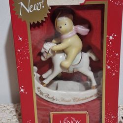 Lenox Disney Showcase Winnie The Pooh New With Box 
