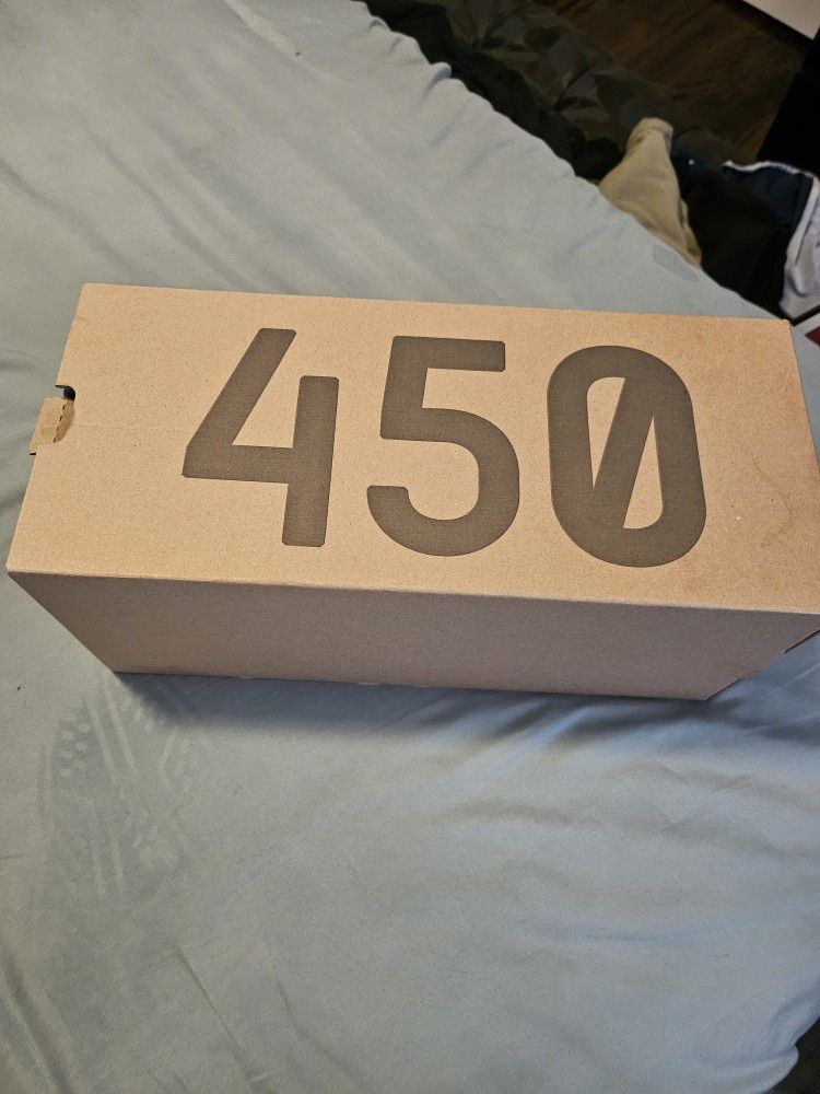 Yeezy Boost 450 Size 10