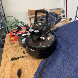 Ironton 3 Gallon Portable Air Compressor 110 PSI Oil-Free