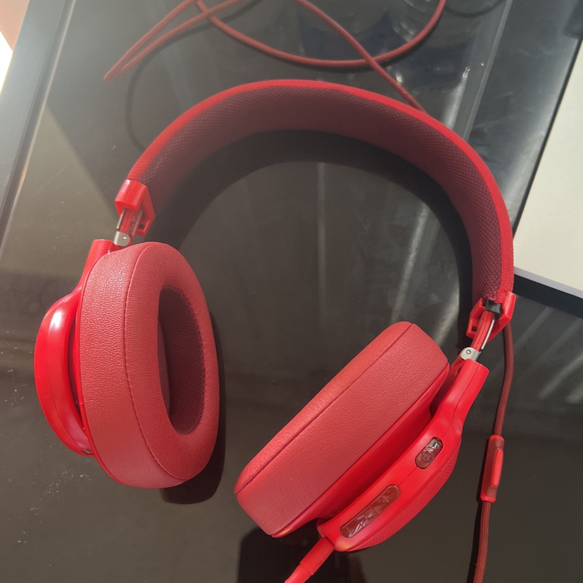 JBL Bluetooth Headsets