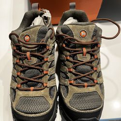 Moab 3 Hiking Shoes (New)