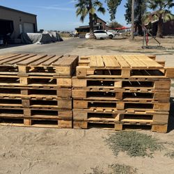 Wood Pallets 
