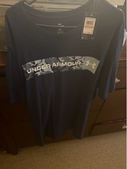Men’s under Armour T-shirt brand new size 3XL