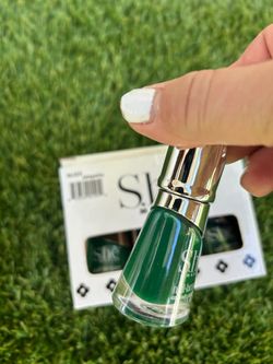 Wholesale box with 144 units jalapeño nail polish $20 firm