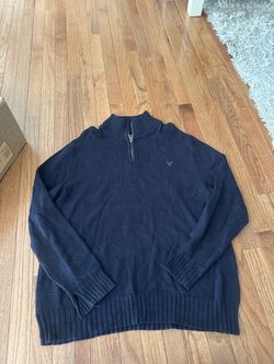 Men’s navy blue American eagle sweater. Size xl
