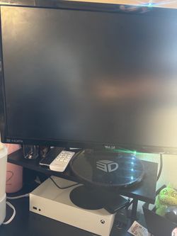 Xbox Series S & Monitor