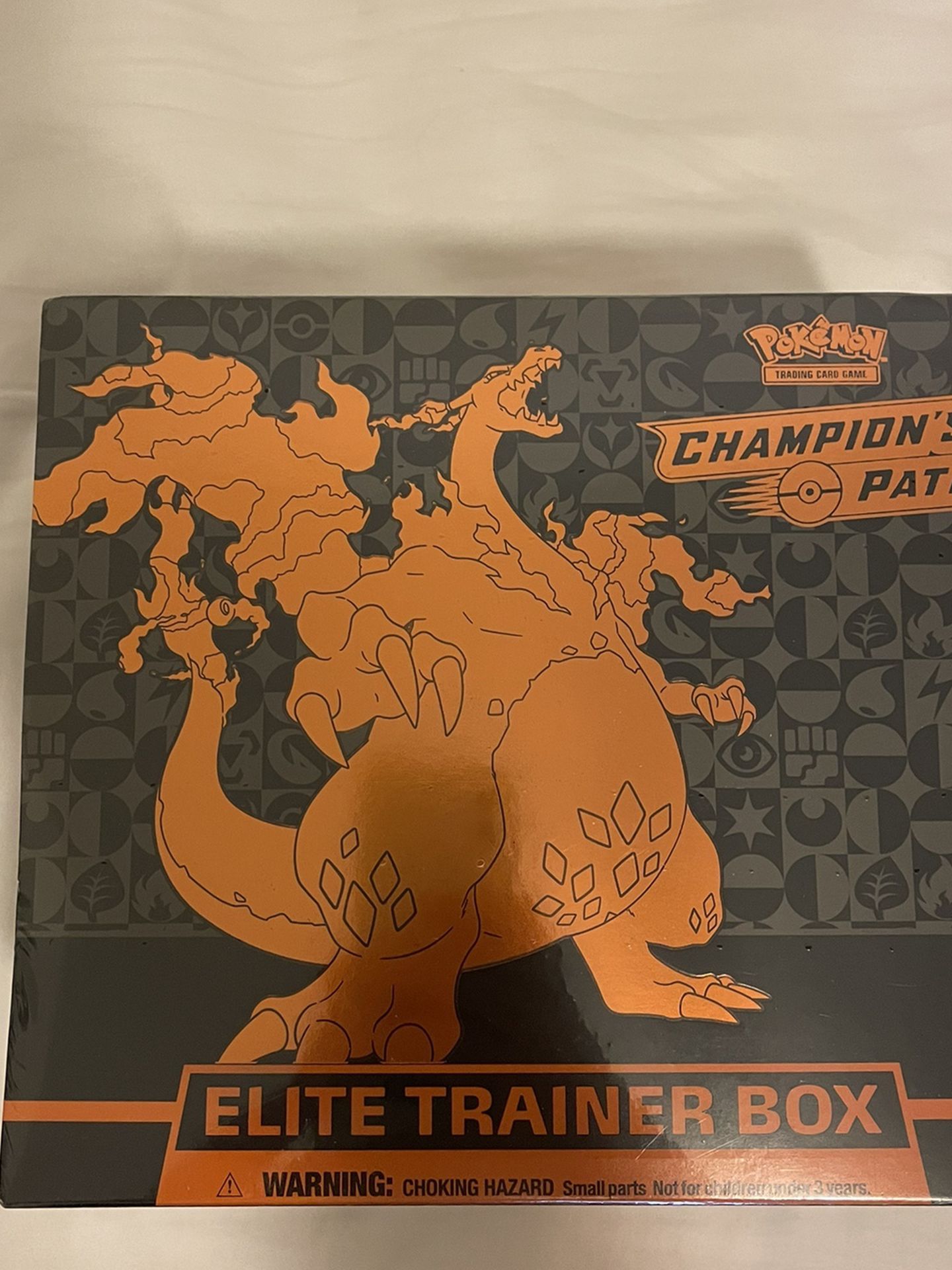Pokemon Champions Path Elite Trainer Box 2020