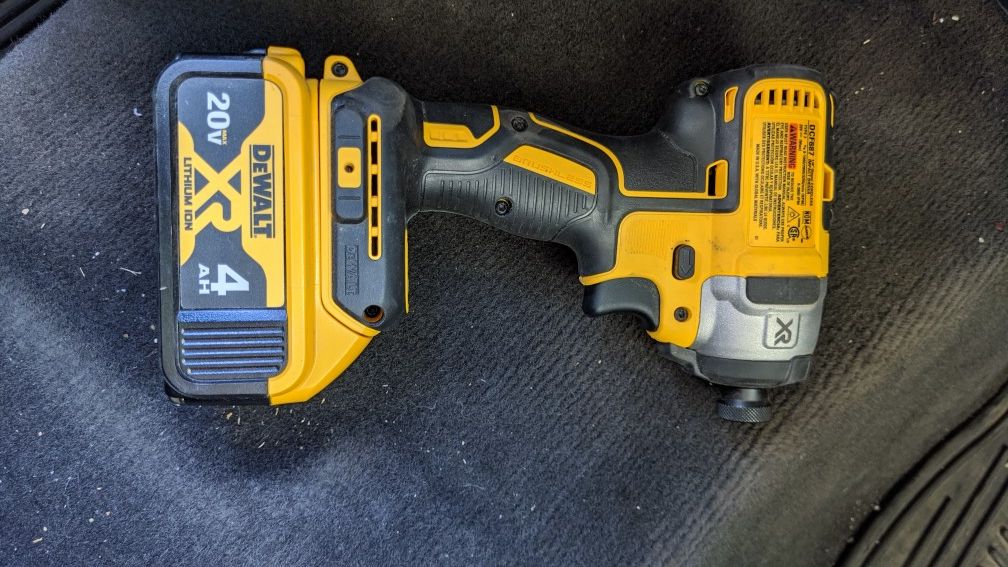 Dewalt 20v drill