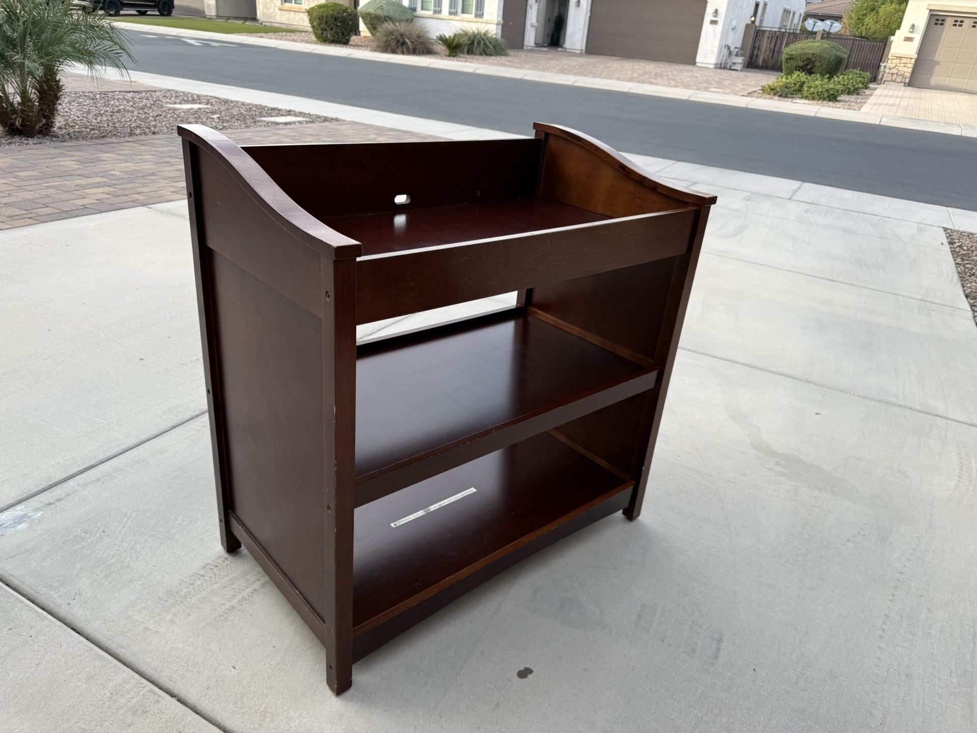 Bergamo Changing Table/Station