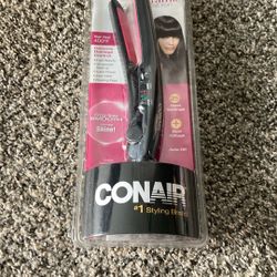 Conair Ceramic Flat Iron