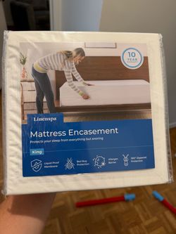 2 mattress protectors
