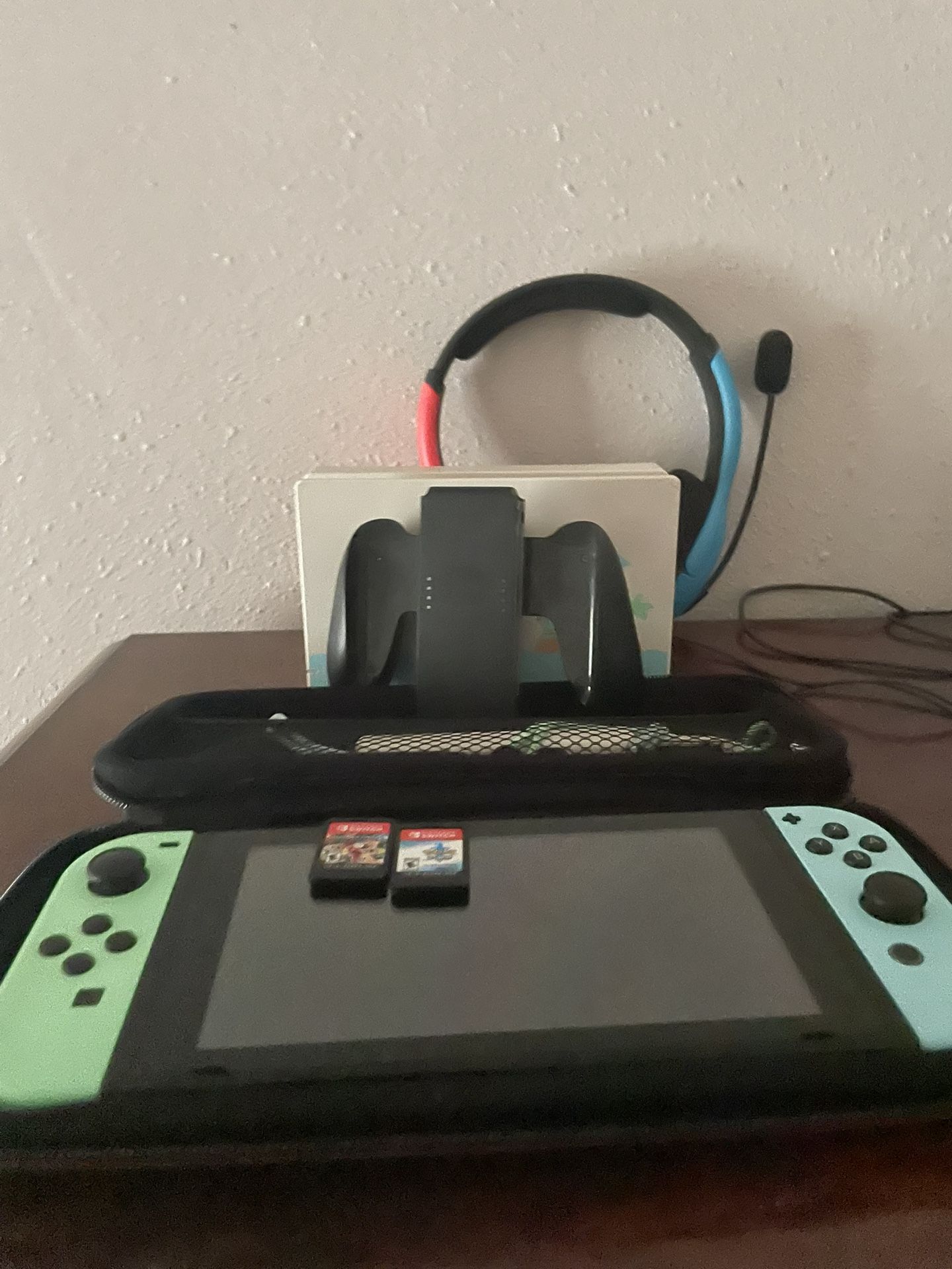 Nintendo Switch Animal Crossing Edit + 2 Games Bundle