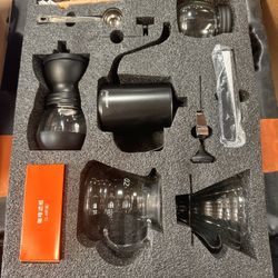 Pour Over Coffee Kit, Coffee Maker Set, All in One Hand Drip Coffee Set, Coffee Grinder Manual Set, Ideal for Anniversary Birthday Gift