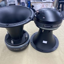 PRV Pair of Black Pro Audio D2200PH Drivers and Horns - VERY LOUD - Brand New!