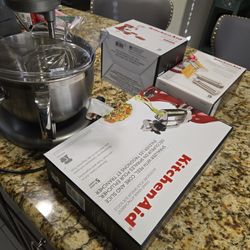 Kitchenaid Mixer Set - 6 QT , 590W