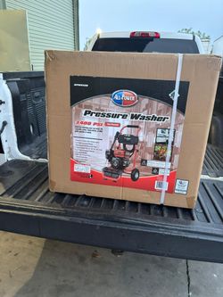 Pressure Washer 3400 PSI 2.6 GPM, 30' Hose Quick Connect, JD Engine Gasoline 208cc, Wheel
