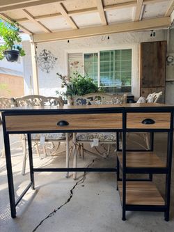 Desk