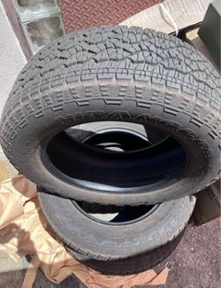 GMC 2022 Sierra tires
