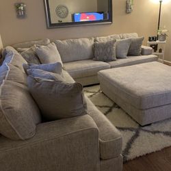Brand New Ashley Rawcliffe Parchment Modular Sectional 
