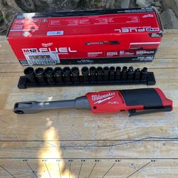 Milwaukee insider ratchet