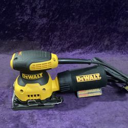 🧰🛠DEWALT 2.3 Amp 1/4 Sheet Sander-LIKE NEW!-$45!🧰🛠